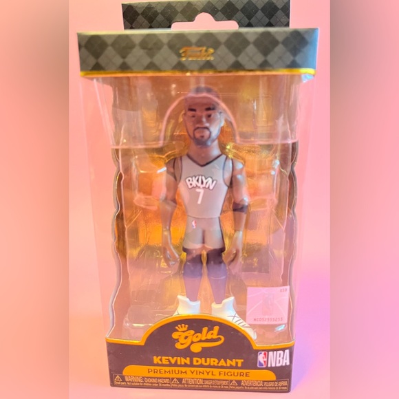 Funko Gold Kevin Durant premium vinyl, figure new in box 2022 - Picture 2 of 3